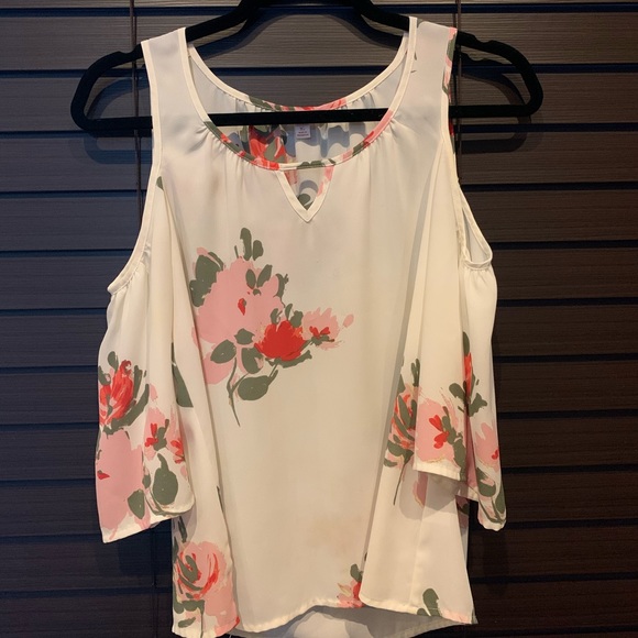 Junior Extra-Small Blouse - Picture 1 of 3